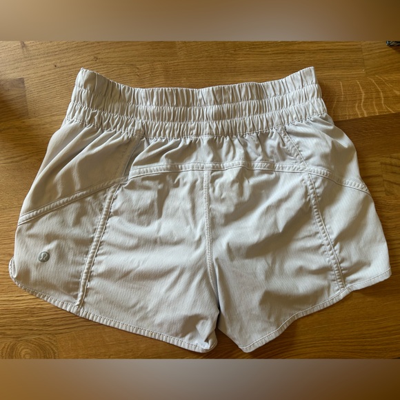 Lululemon Tracker - Picture 2 of 4